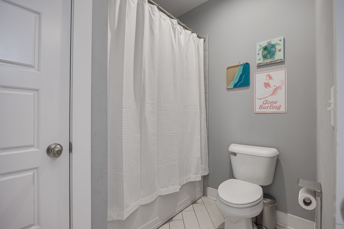 4408b Lealand Ln Property Photo 34