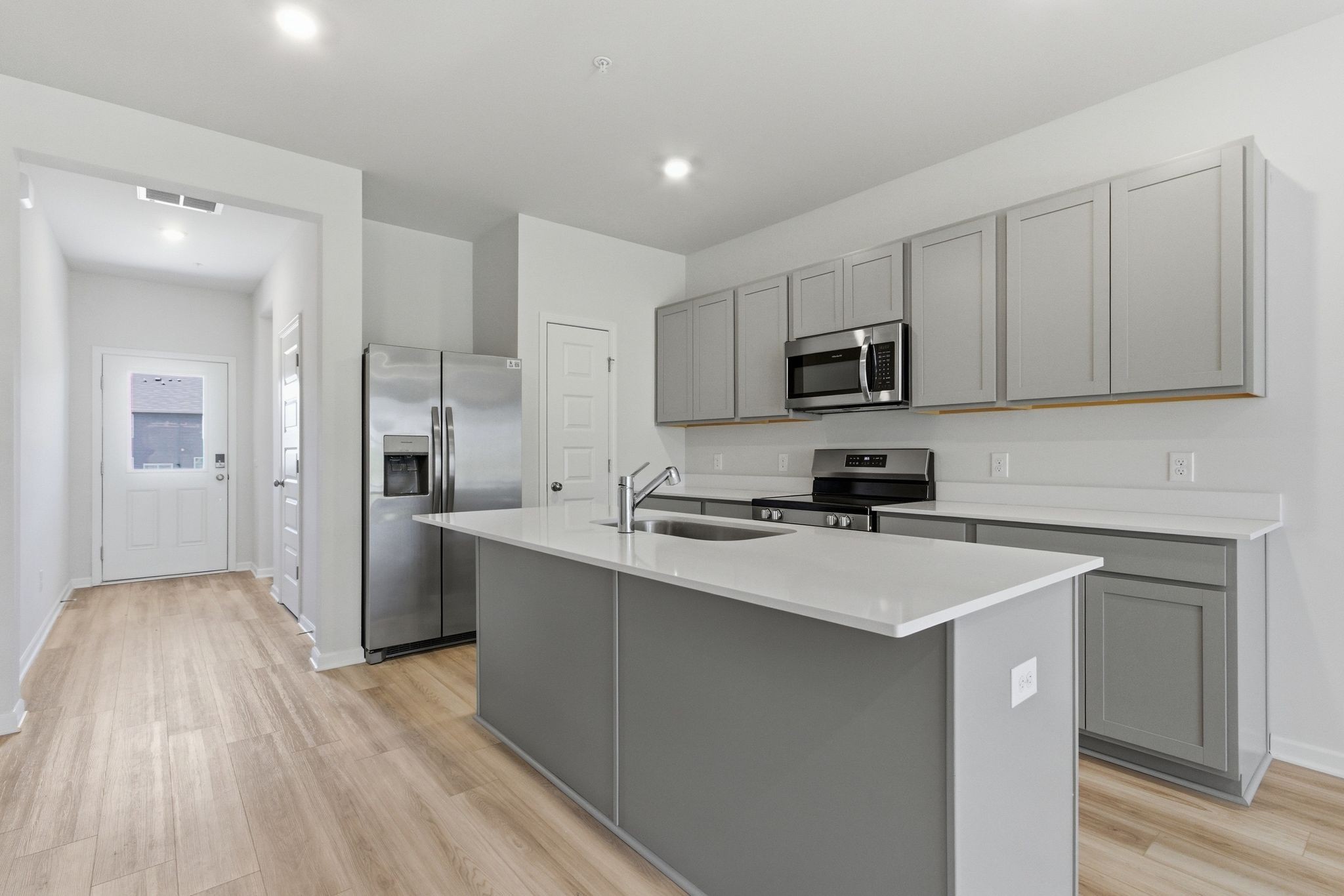 564 Trinity Way Property Photo 8