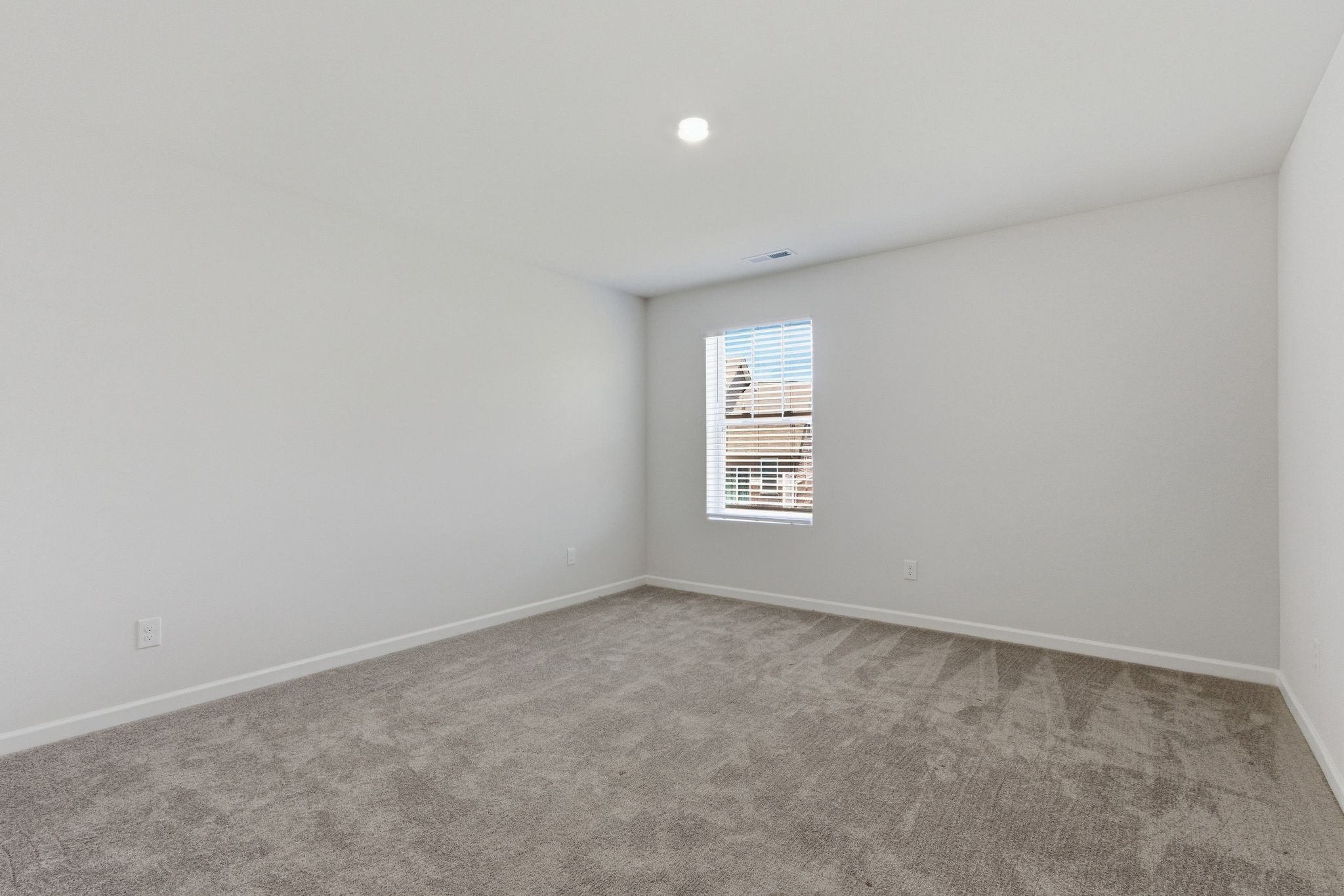 564 Trinity Way Property Photo 32