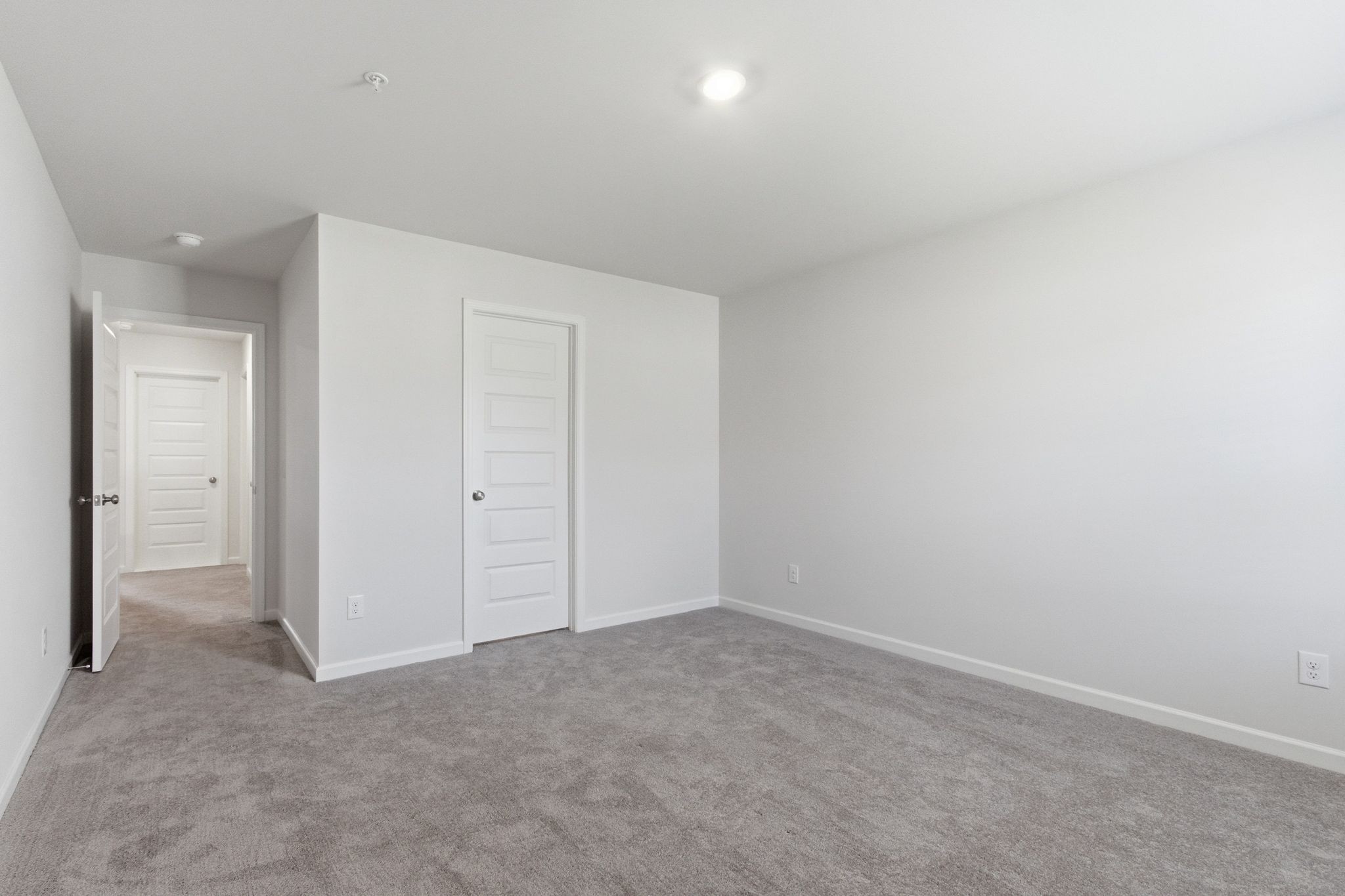 564 Trinity Way Property Photo 33