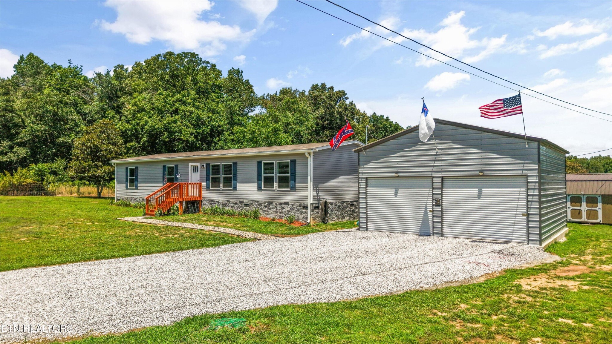 158 Frankfort Rd Property Photo 1