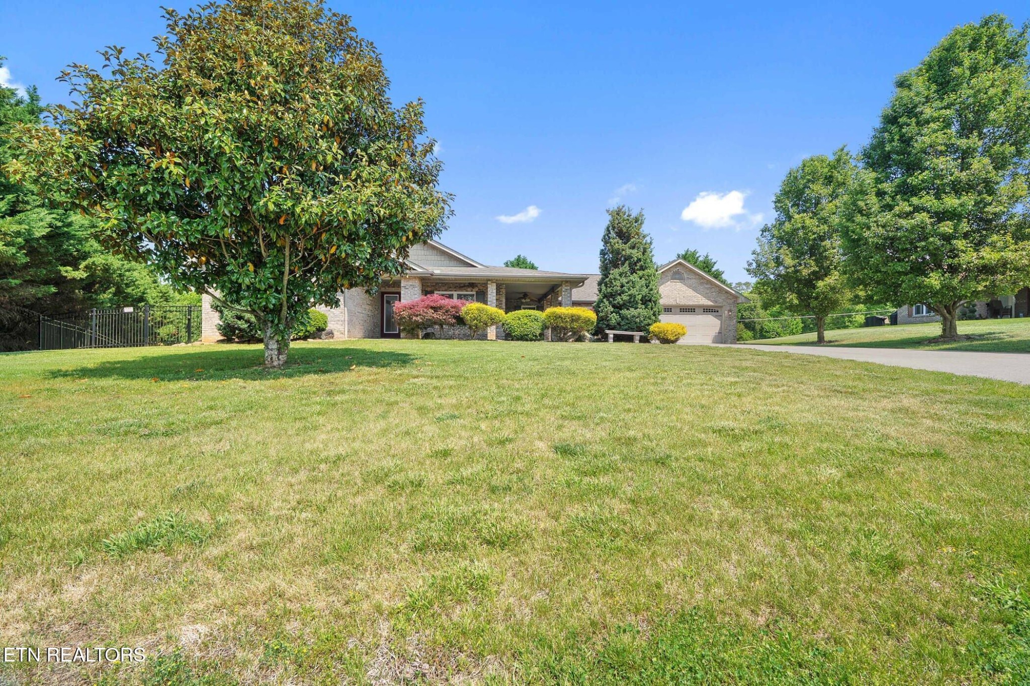1018 Southwind Circle Property Photo 9