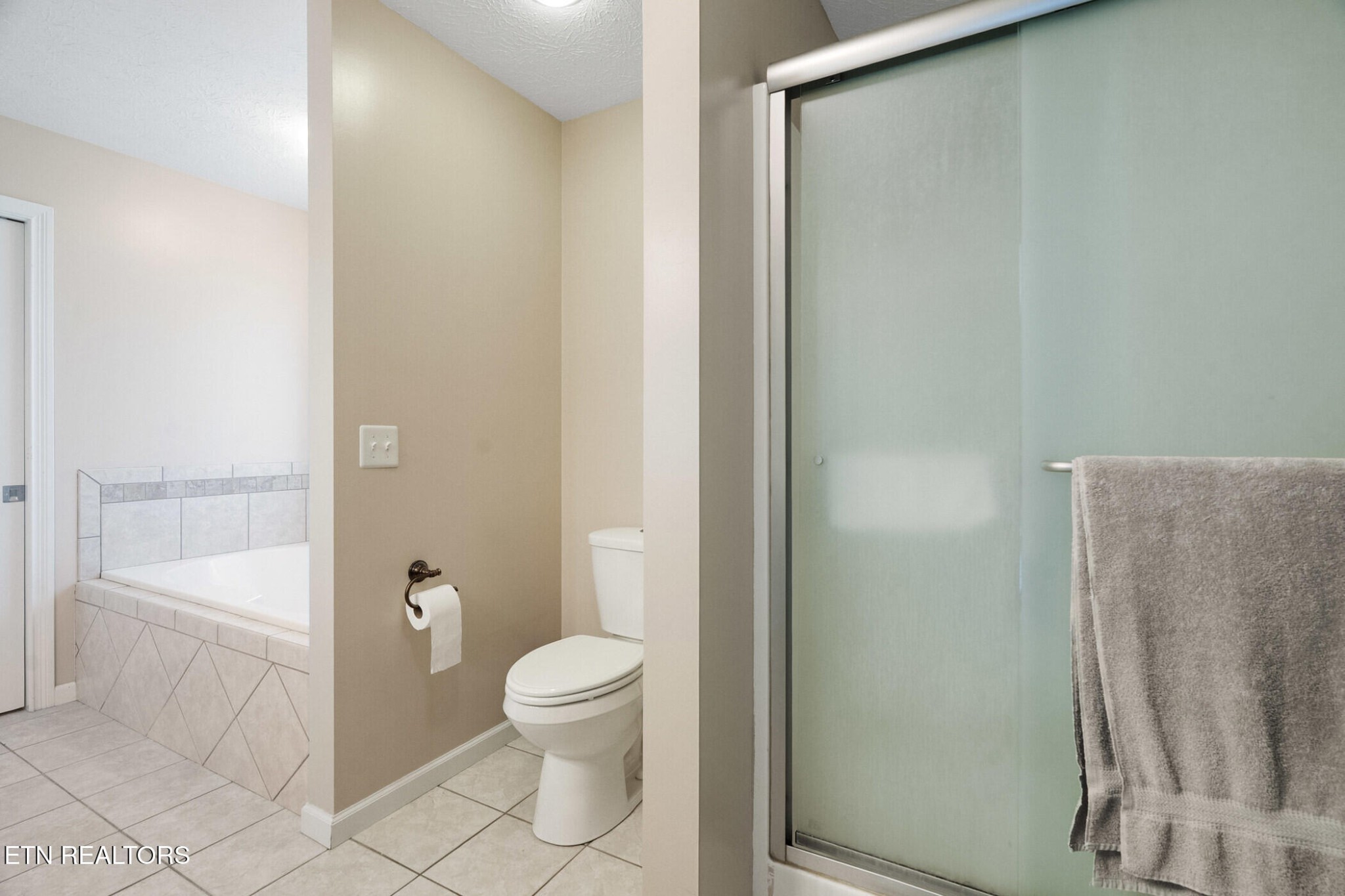 1018 Southwind Circle Property Photo 32