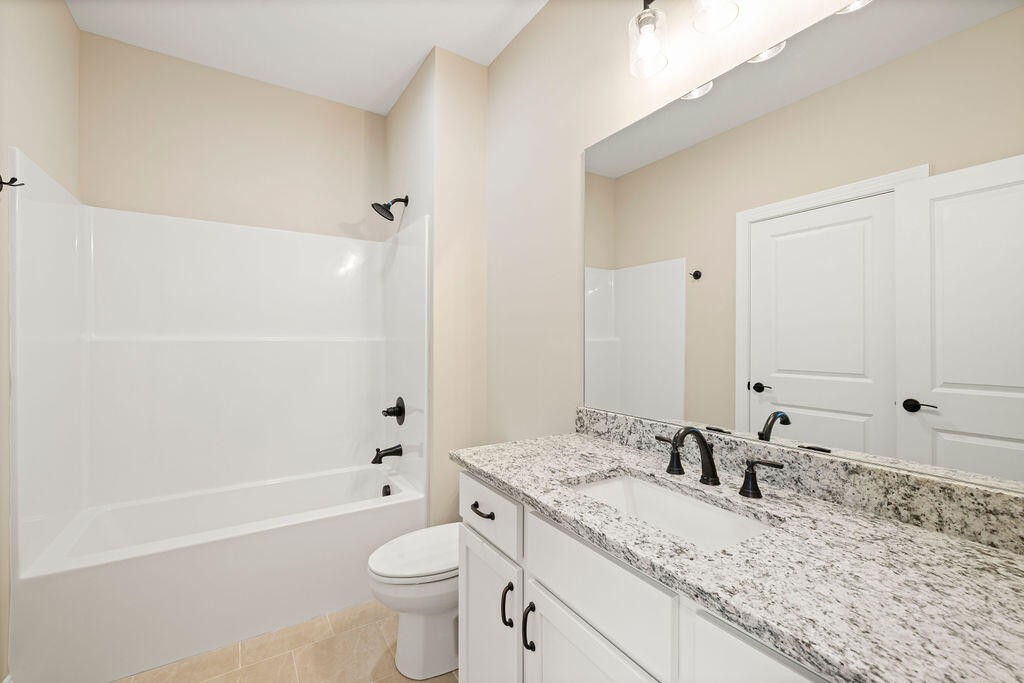 2922 Discovery Drive, Nw Property Photo 5