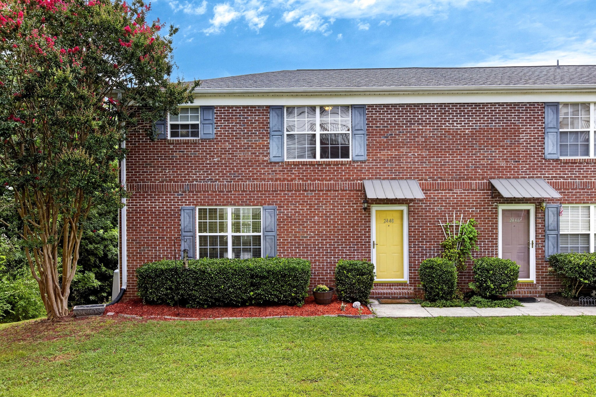 2448 Executive Park, Nw Property Photo 1