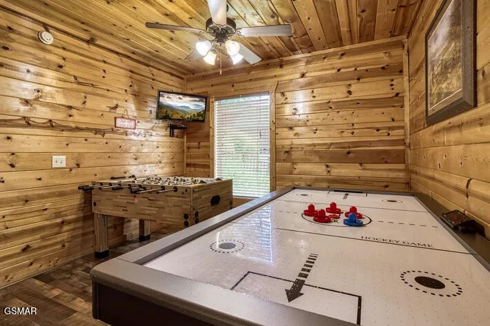 2251 Upper Middle Creek Road Property Photo 13
