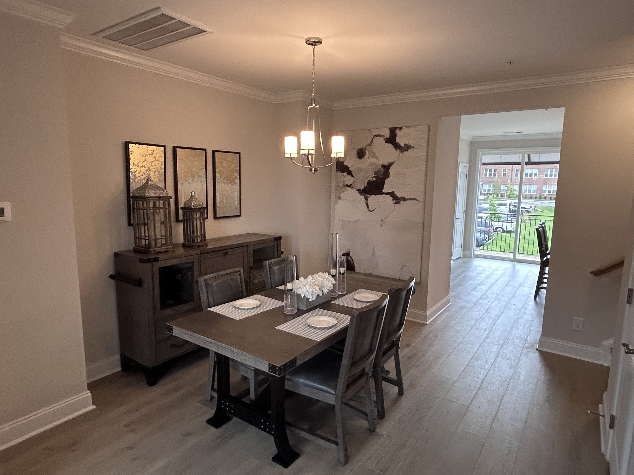2101 Branford Pl Property Photo 11