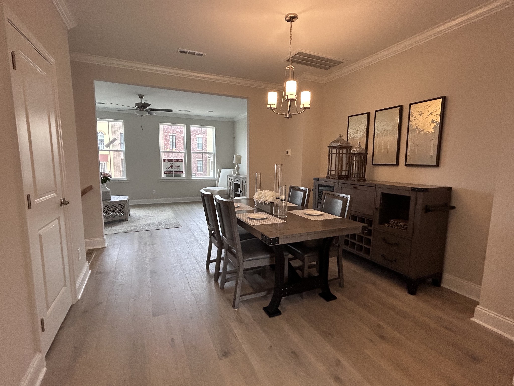 2101 Branford Pl Property Photo 12