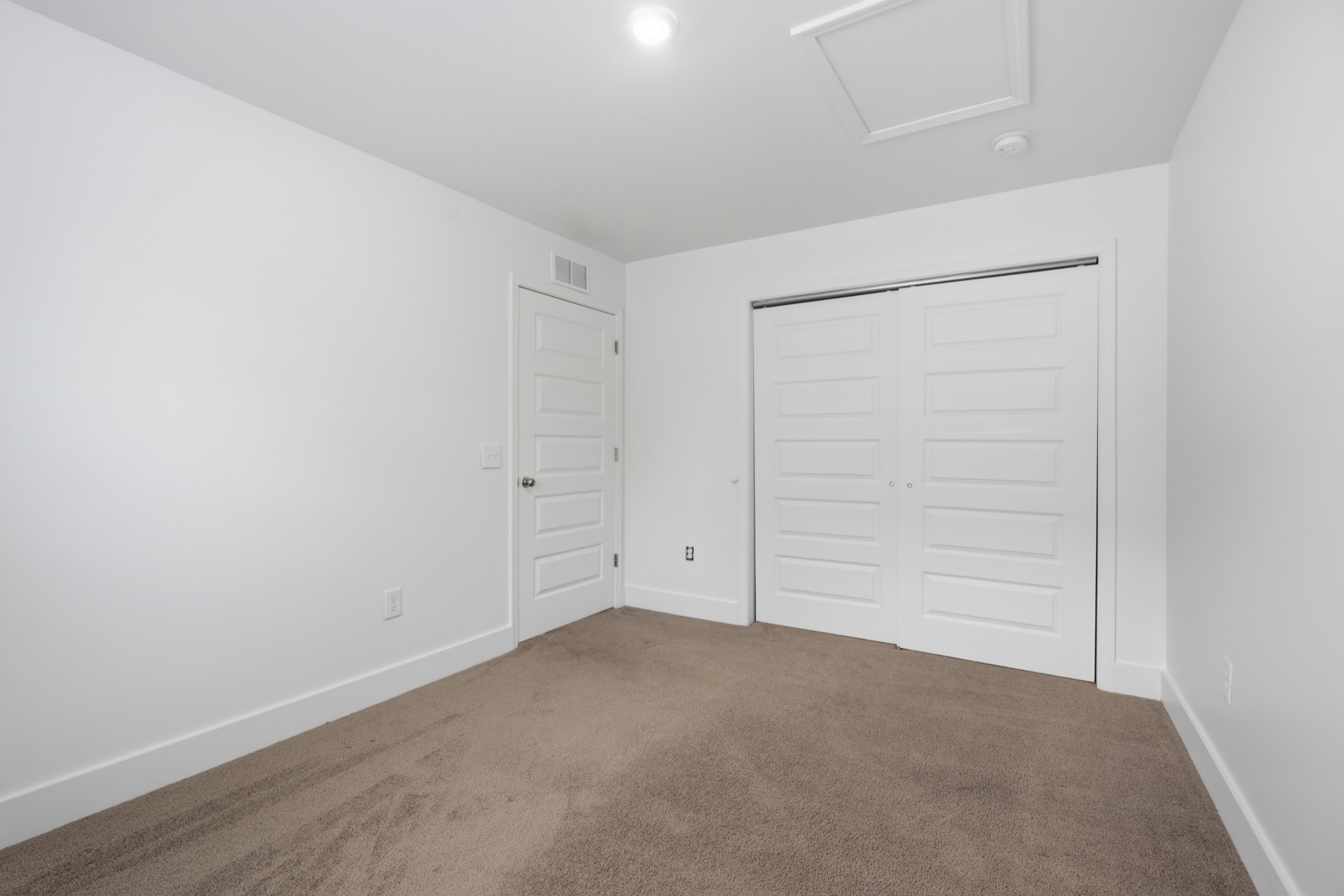 511 Green St Property Photo 25