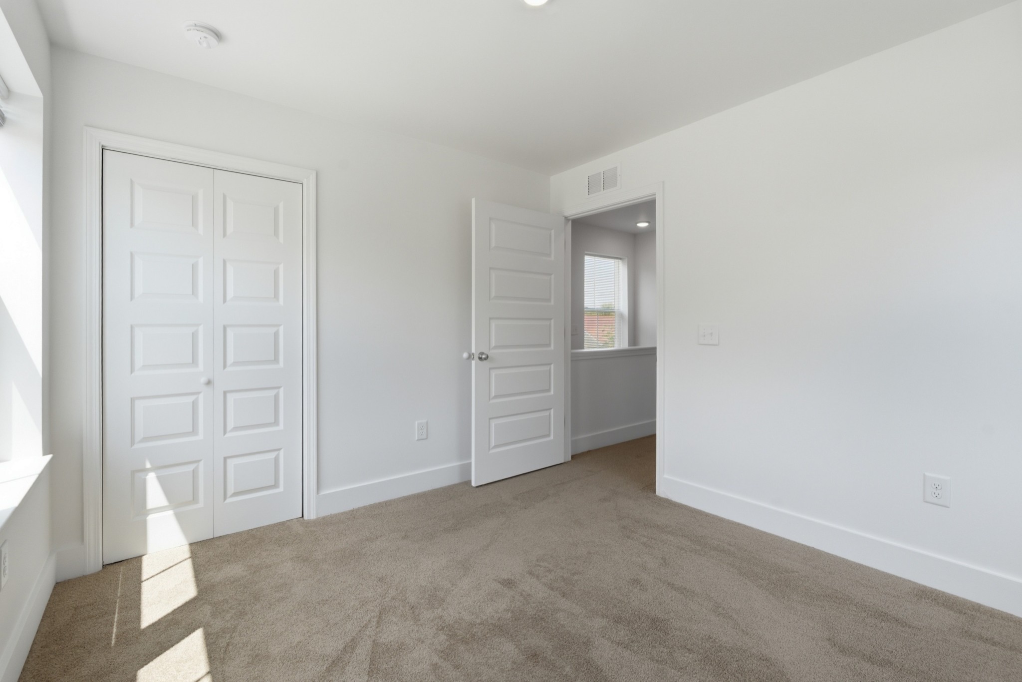 511 Green St Property Photo 29