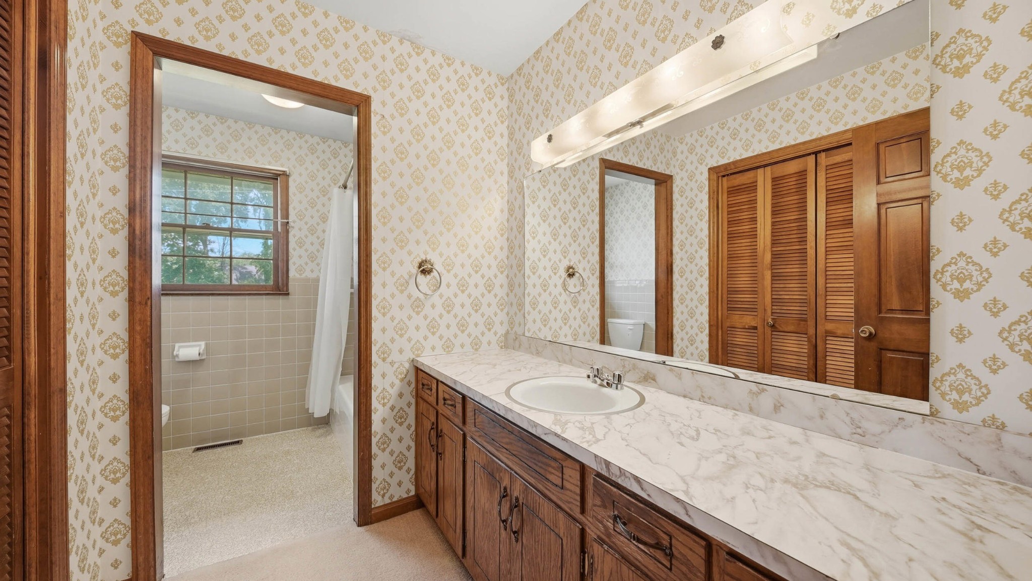 3945 Bow Street, Ne Property Photo 17