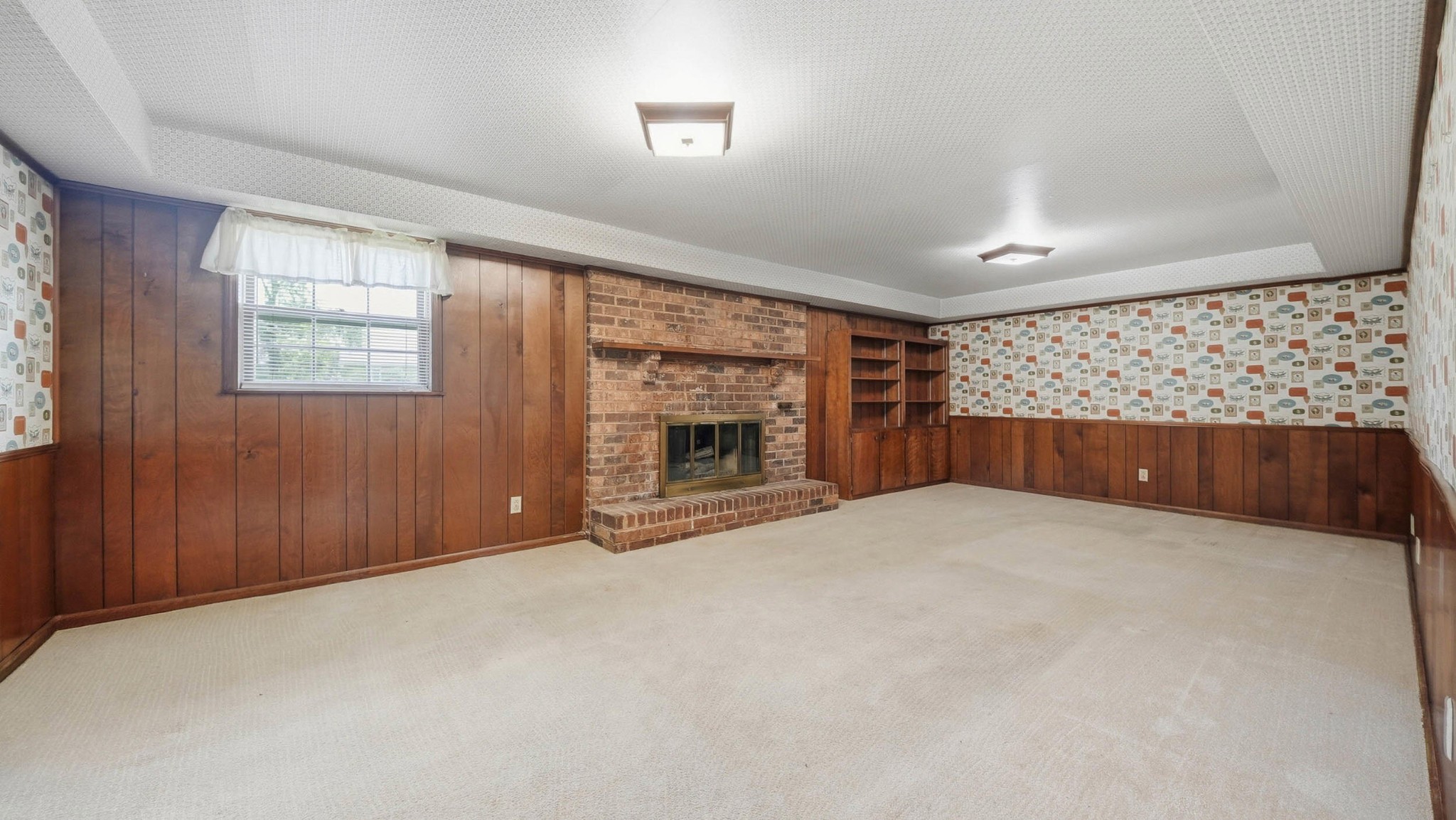 3945 Bow Street, Ne Property Photo 22