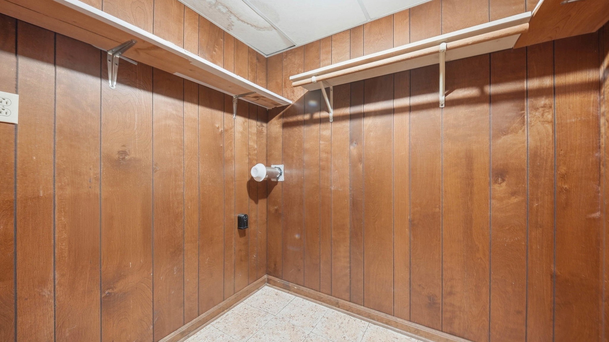 3945 Bow Street, Ne Property Photo 27