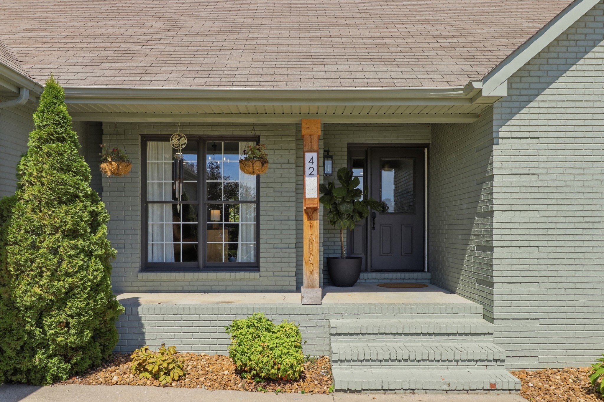 42 Starboard Ct Property Photo 3