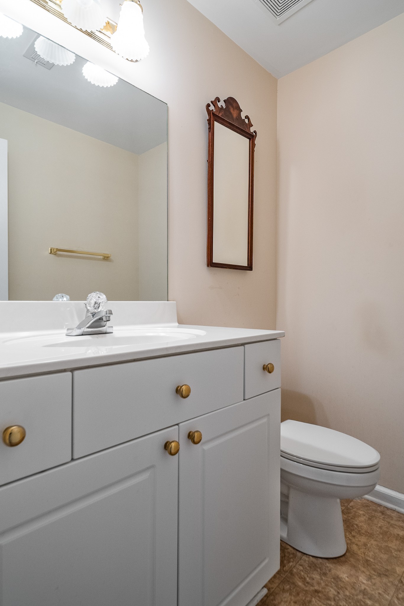 2121 Highway 12 S Property Photo 7