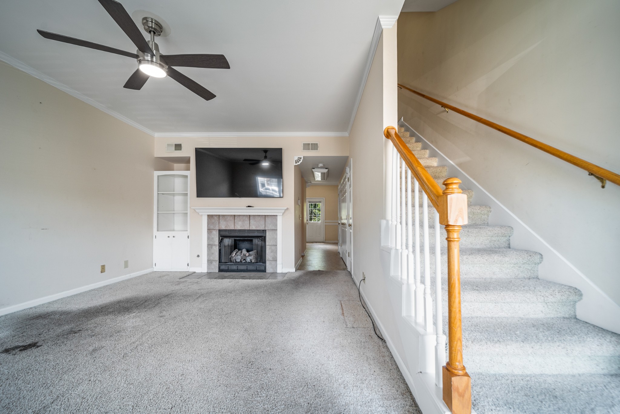 2121 Highway 12 S Property Photo 8