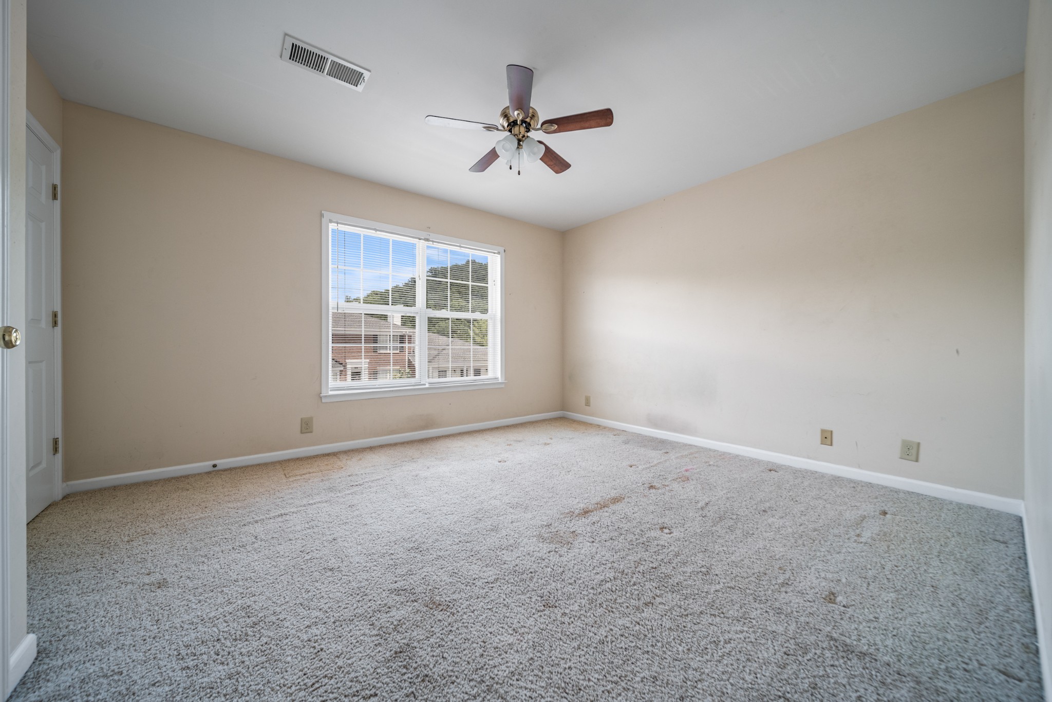2121 Highway 12 S Property Photo 15