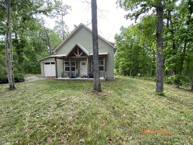 416 Ski St Property Photo 1
