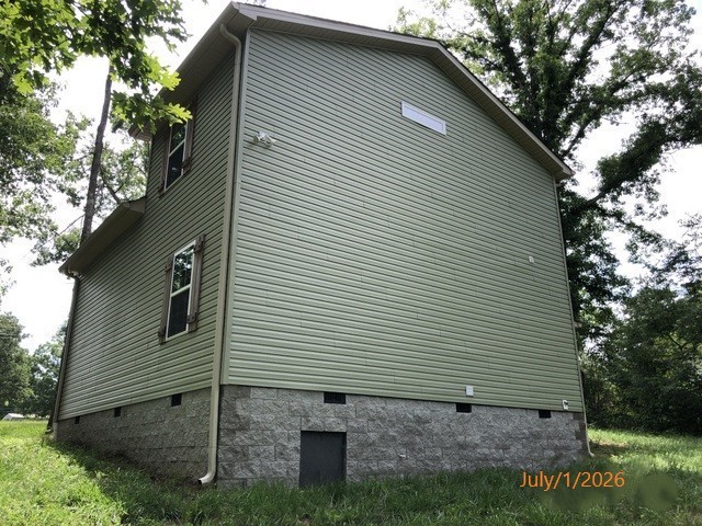 416 Ski St Property Photo 2