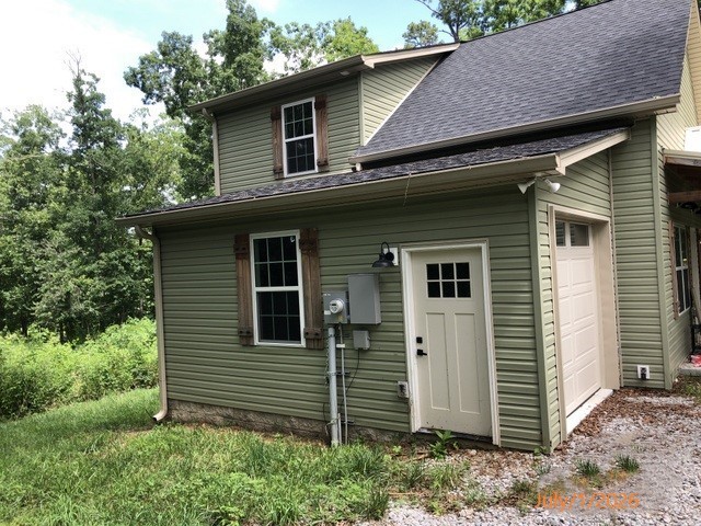 416 Ski St Property Photo 6