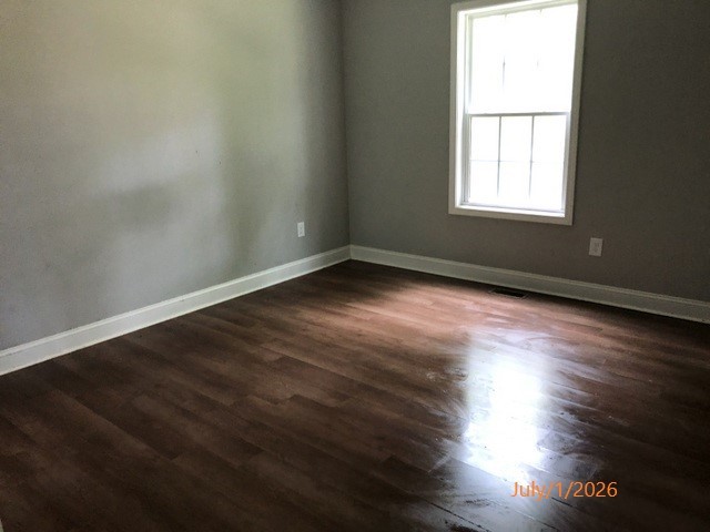 416 Ski St Property Photo 9