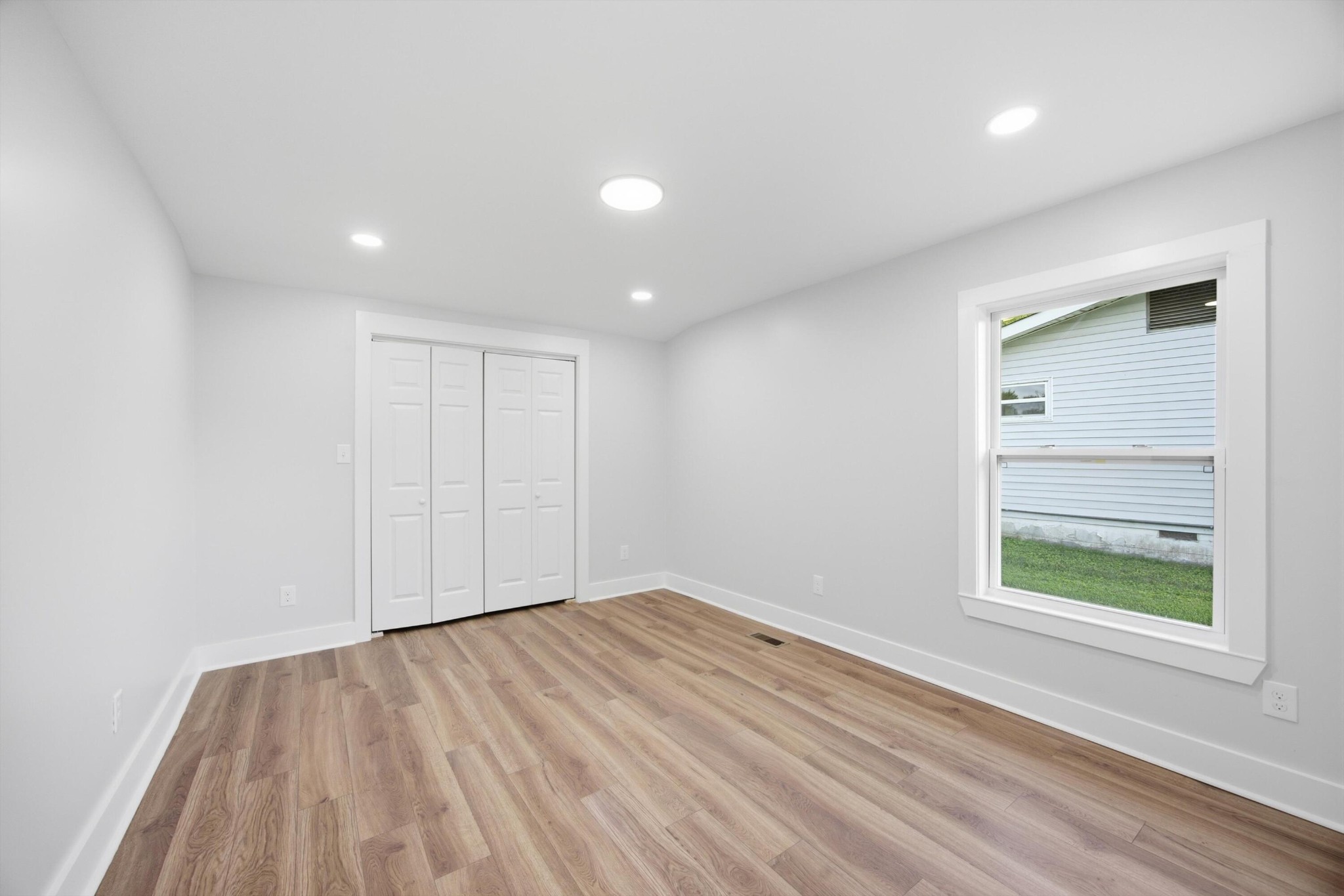 113 Centro Street Property Photo 6