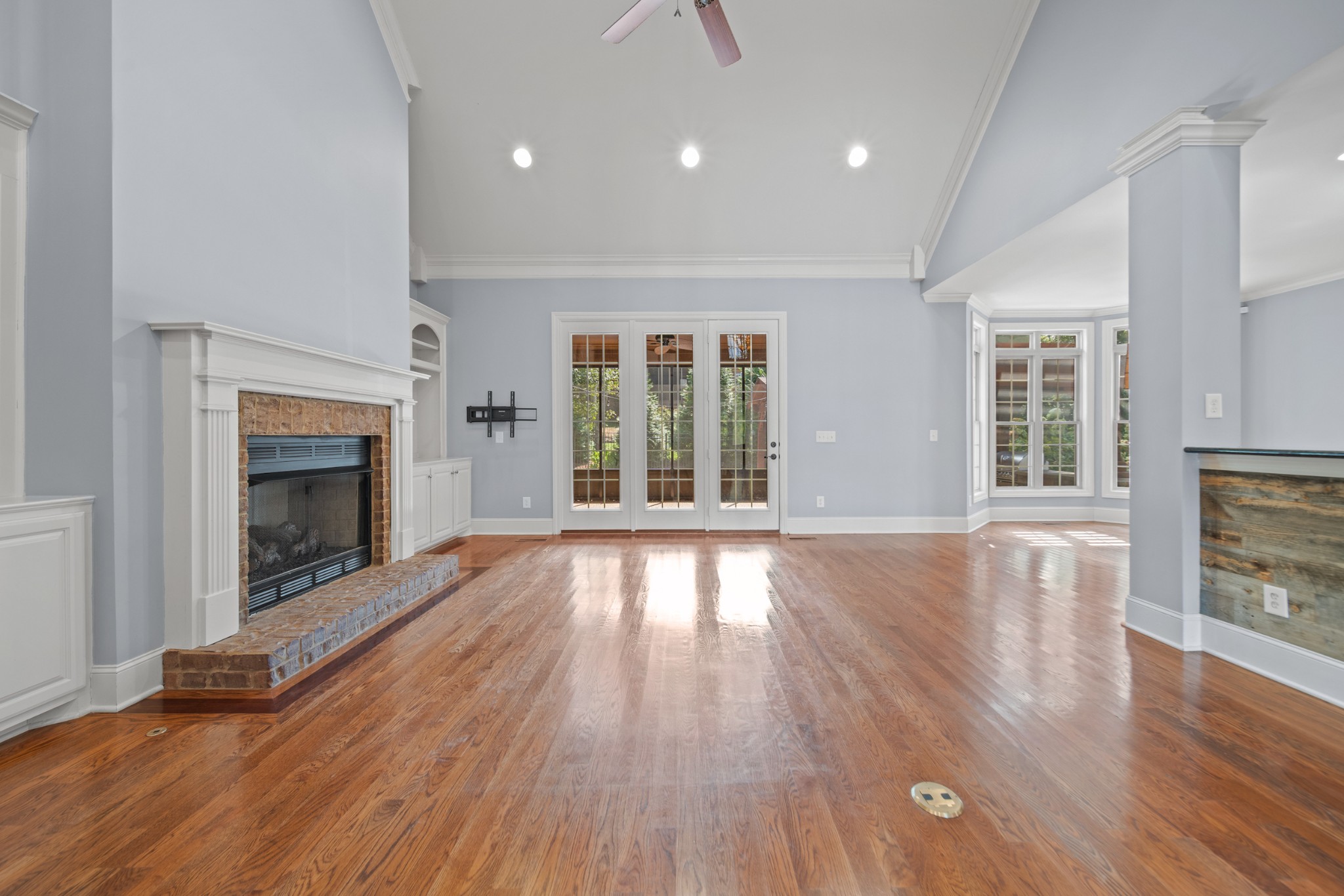 1225 Old Spring Trl Property Photo 12