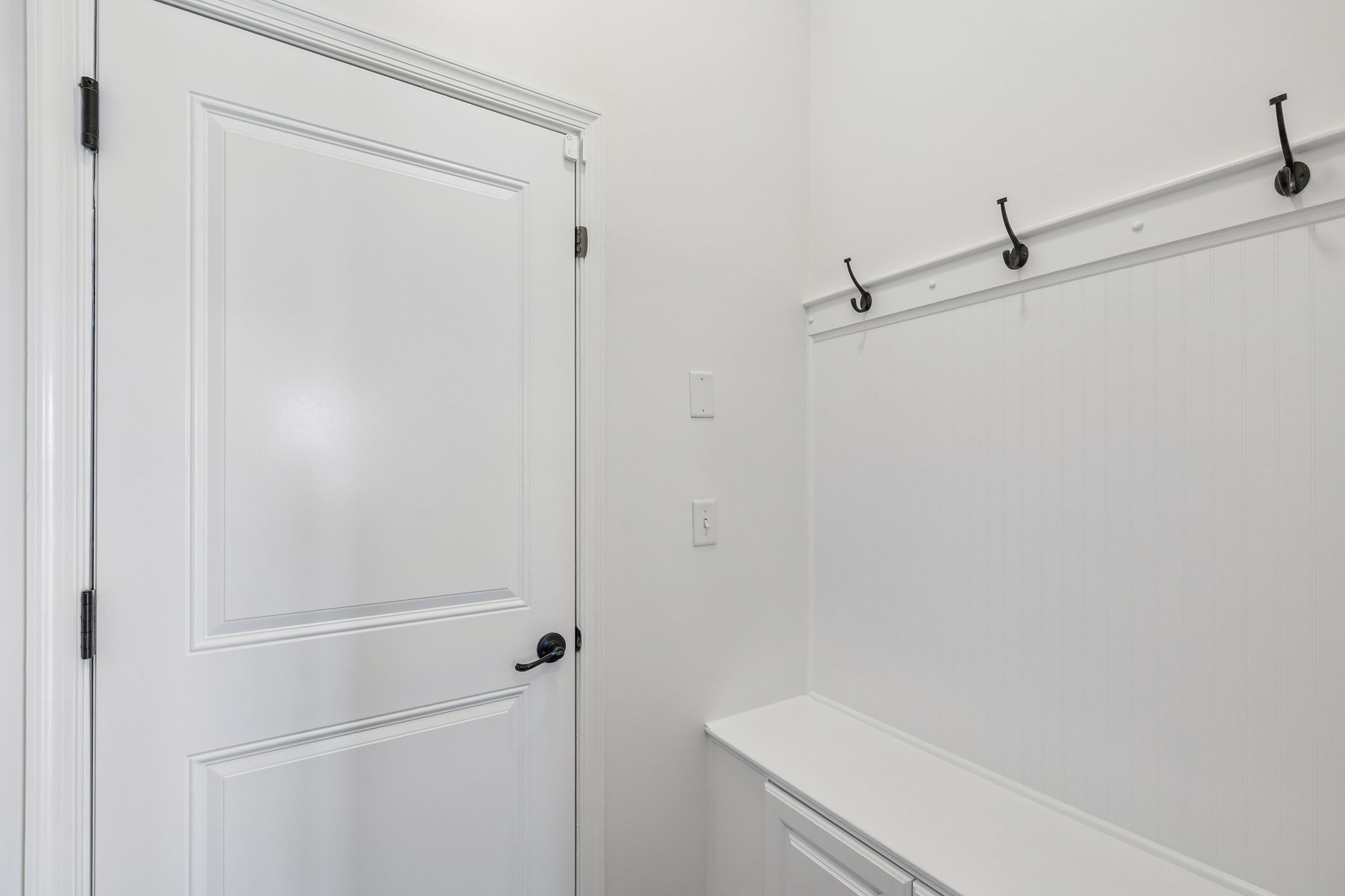 8013 Brookpark Ave Property Photo 29