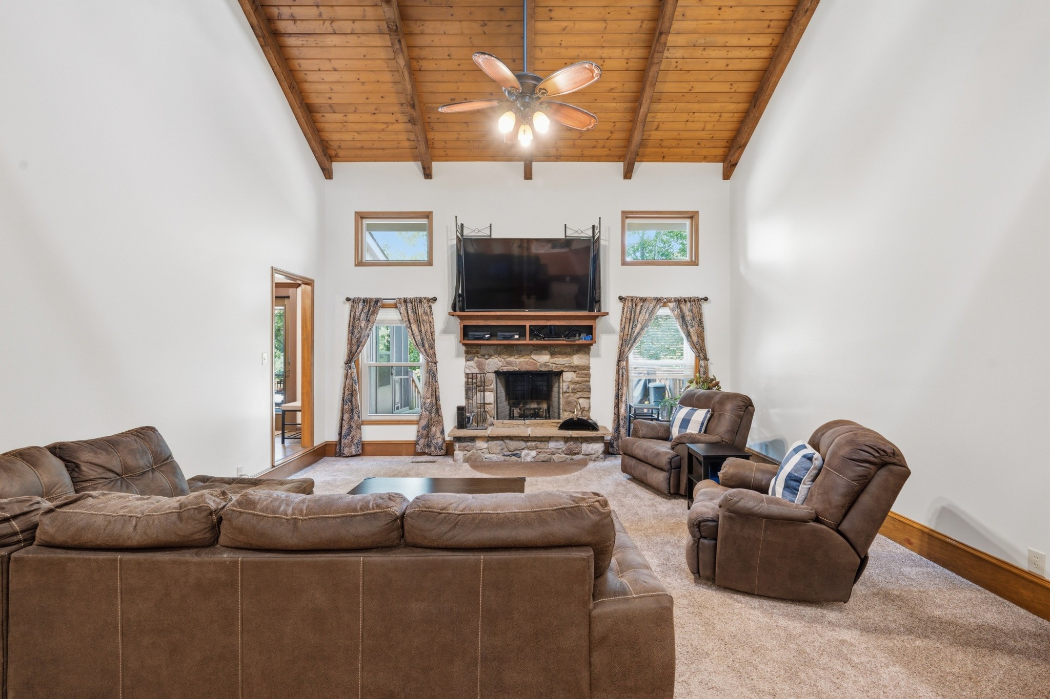 3922 Highway 2 Property Photo 34