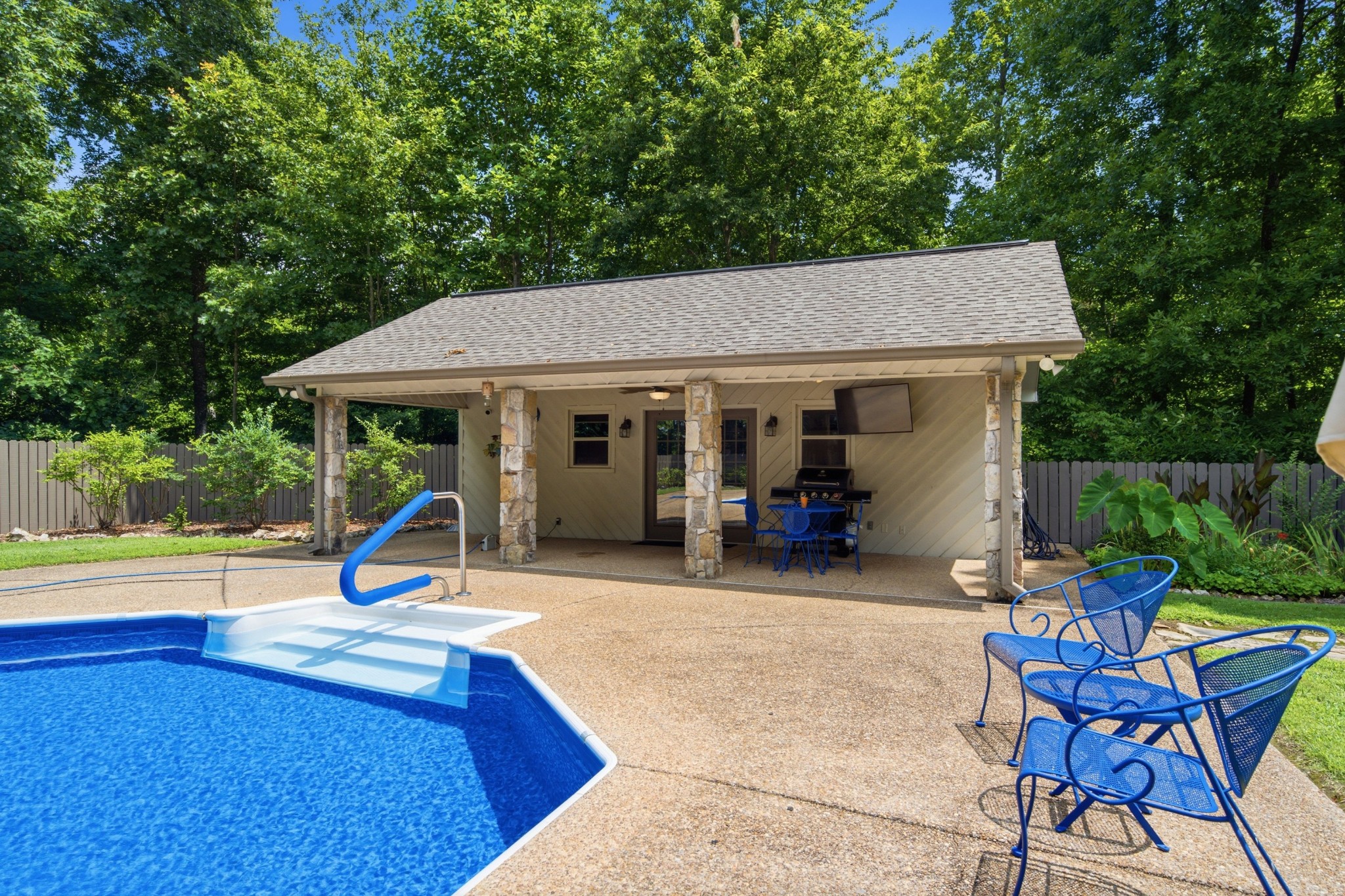 3922 Highway 2 Property Photo 51