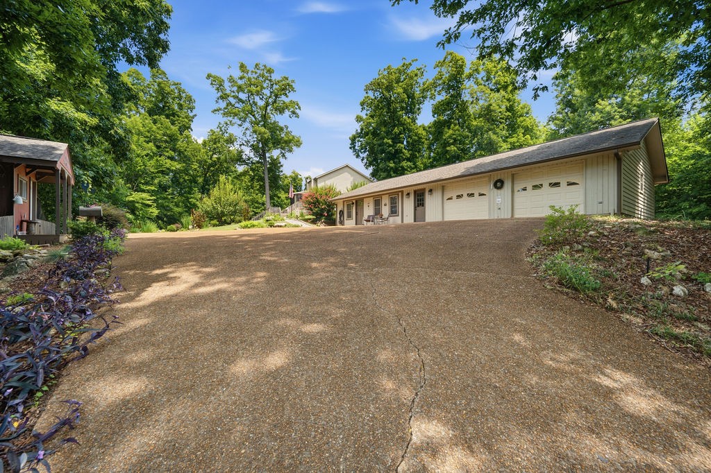 3922 Highway 2 Property Photo 57