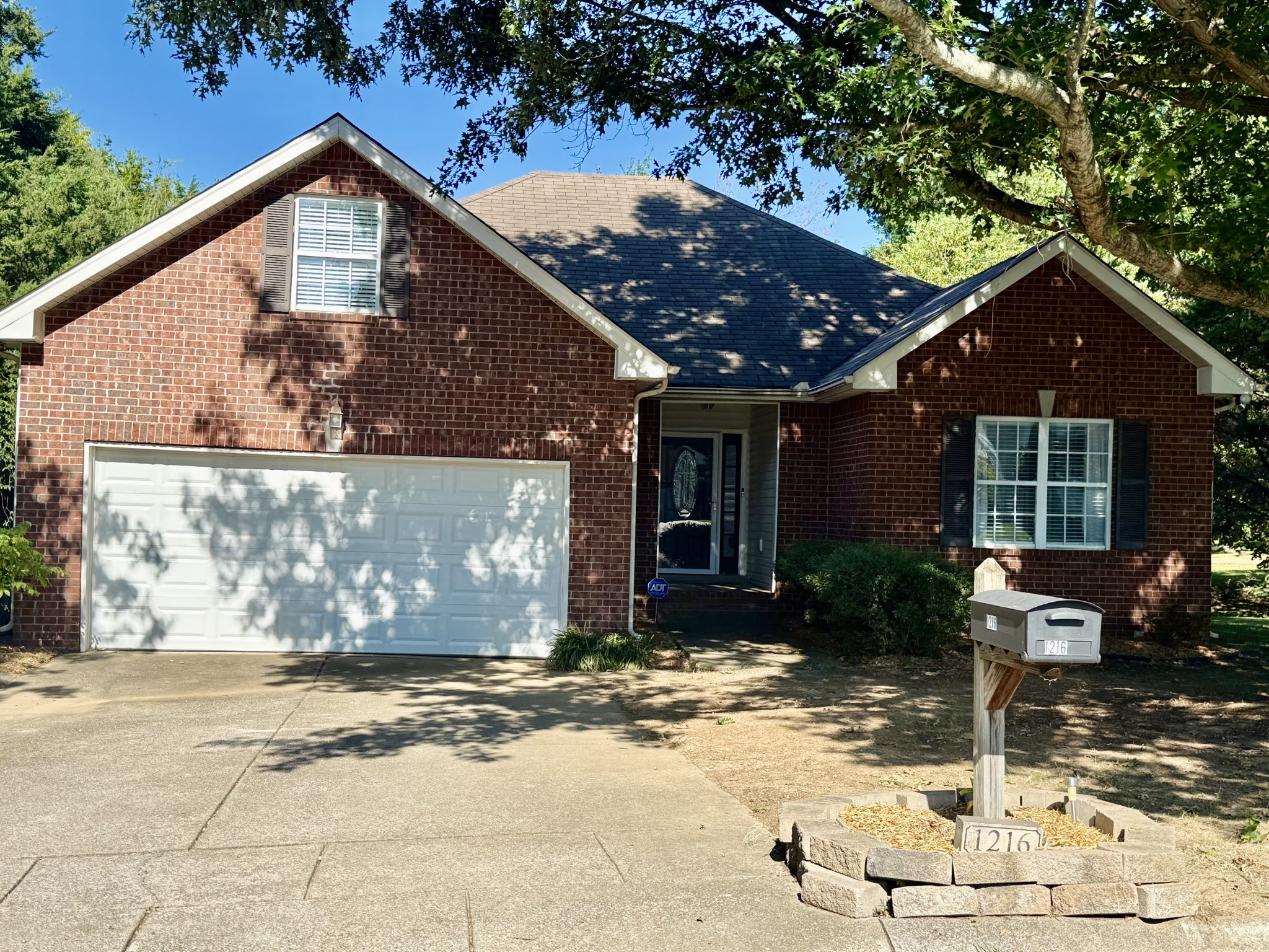 1216 Kristopher Dr Property Photo 1