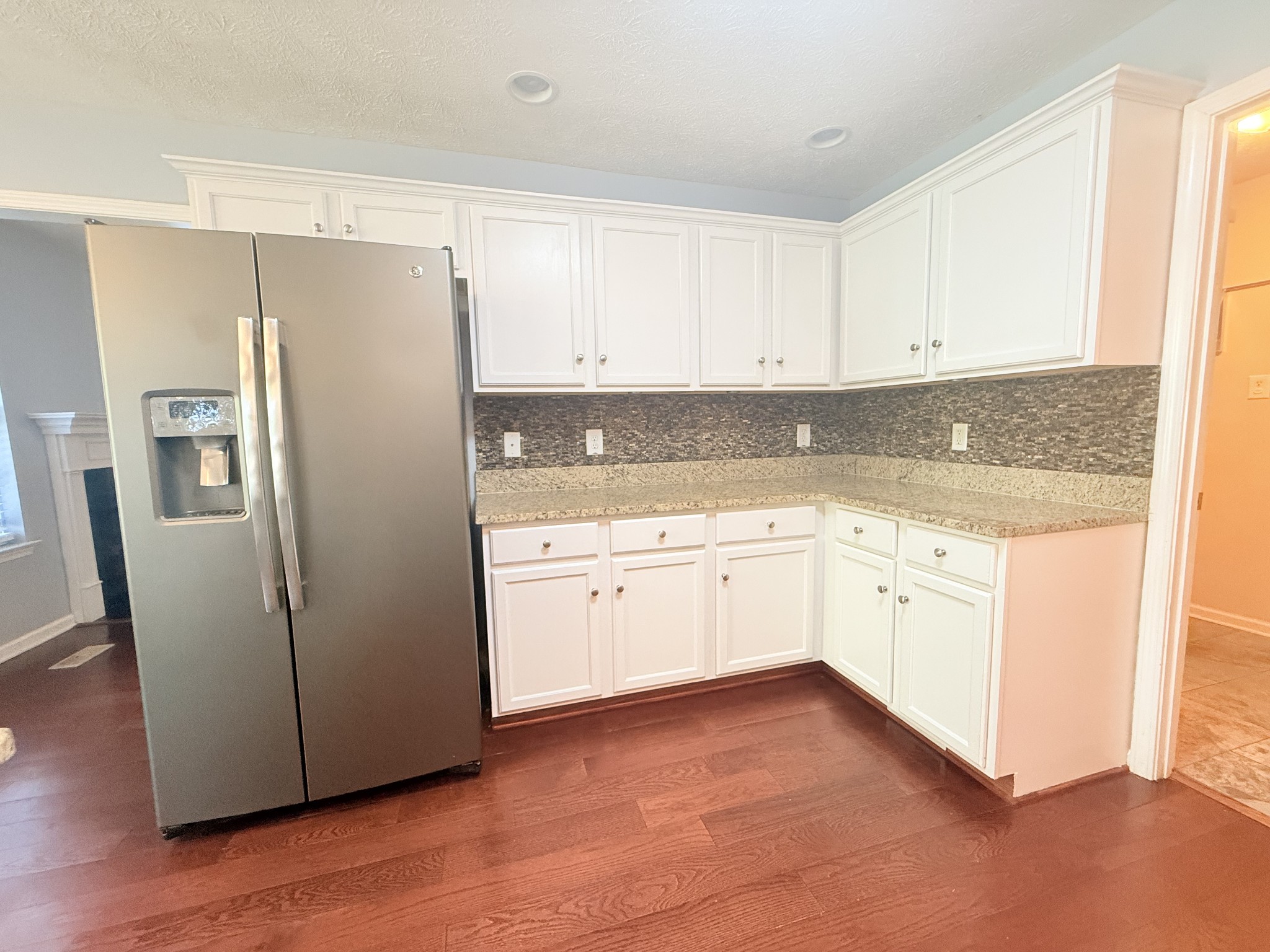 1216 Kristopher Dr Property Photo 6