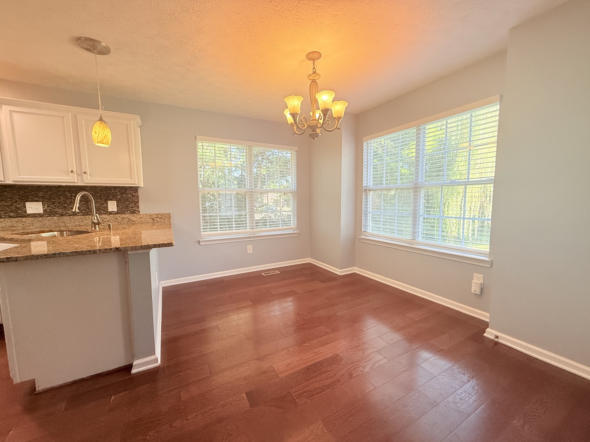 1216 Kristopher Dr Property Photo 9