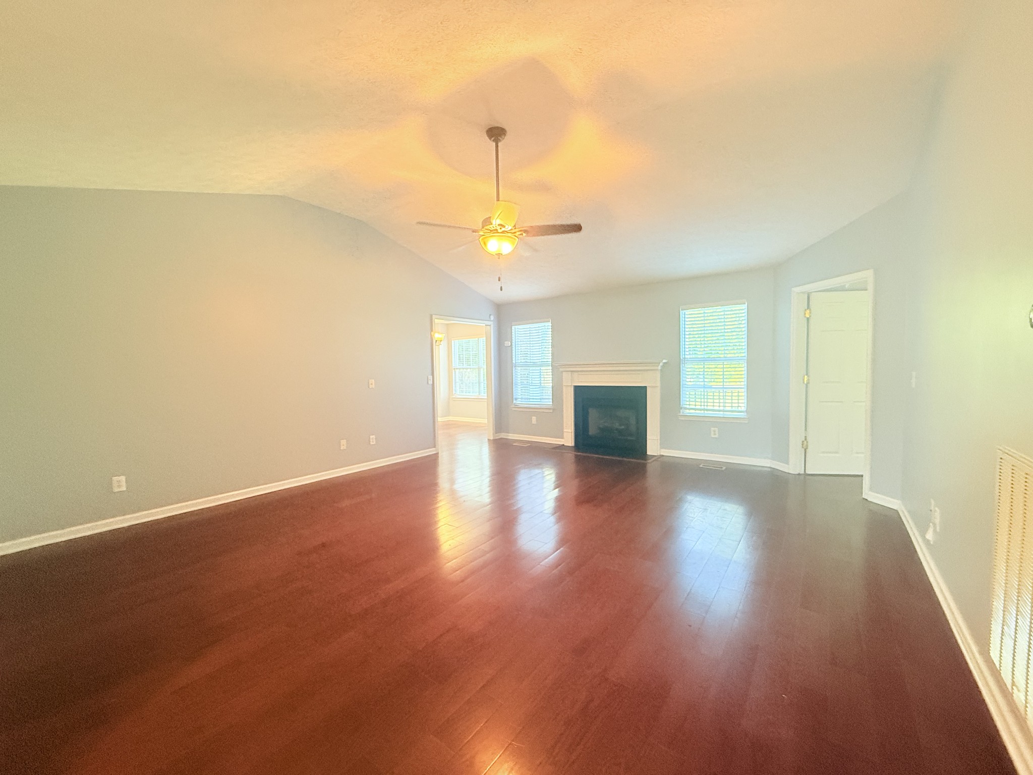 1216 Kristopher Dr Property Photo 14