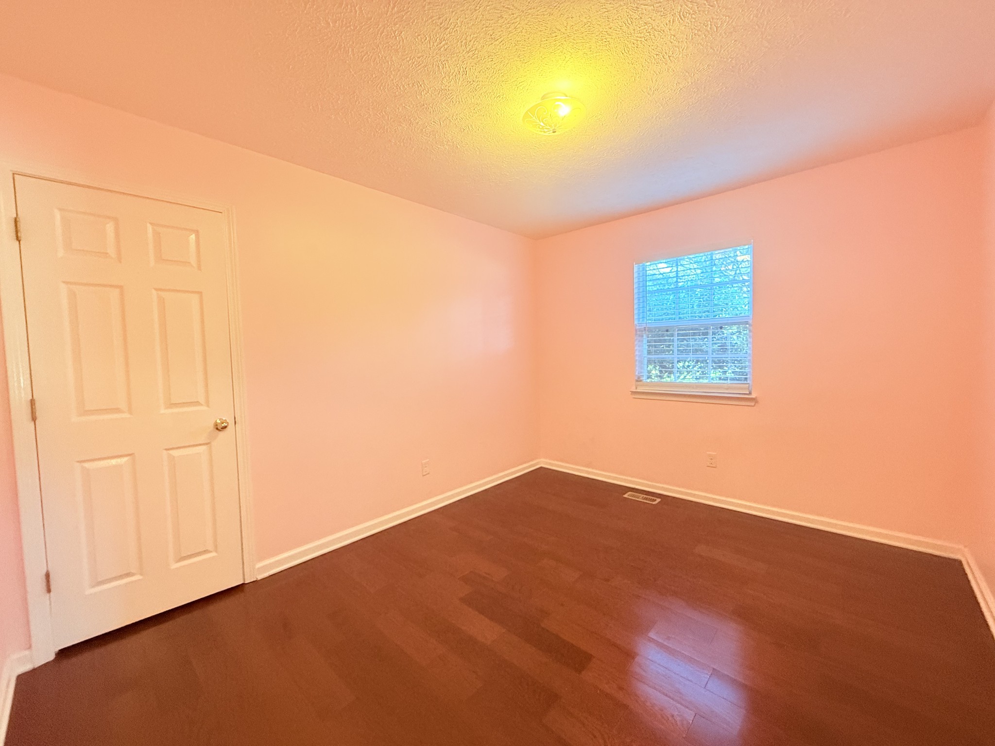 1216 Kristopher Dr Property Photo 16
