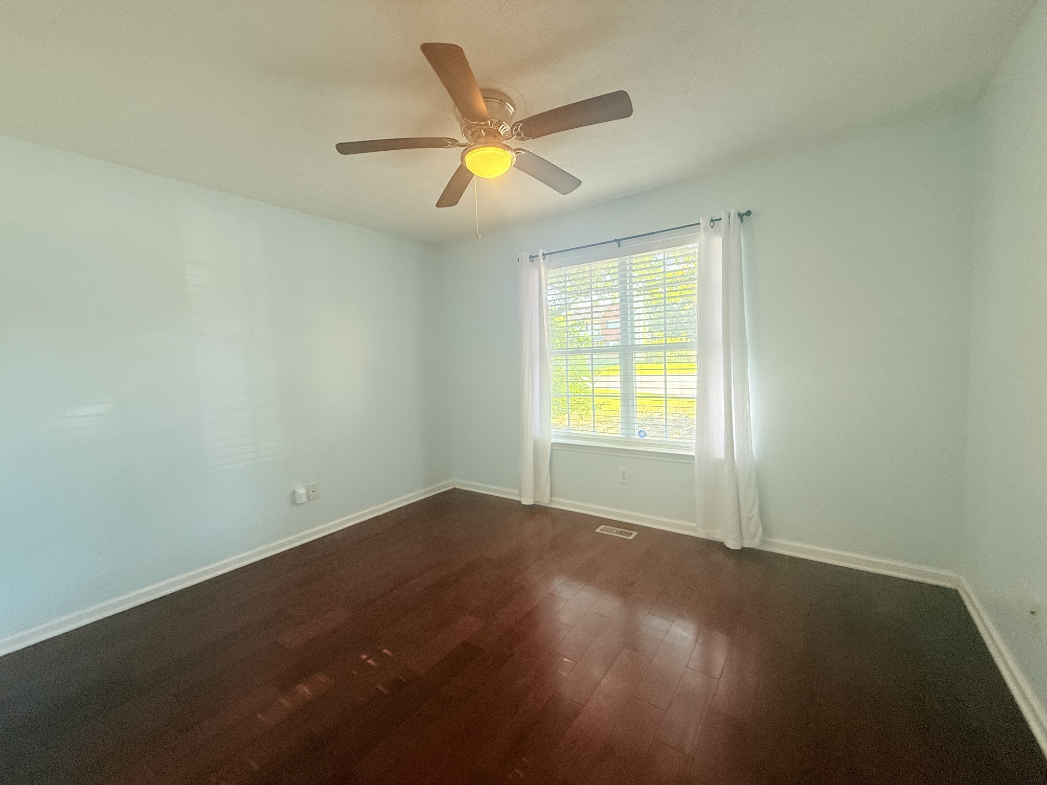 1216 Kristopher Dr Property Photo 18