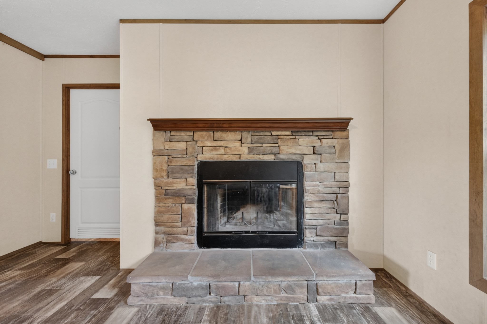 155 Earls Rd Property Photo 11