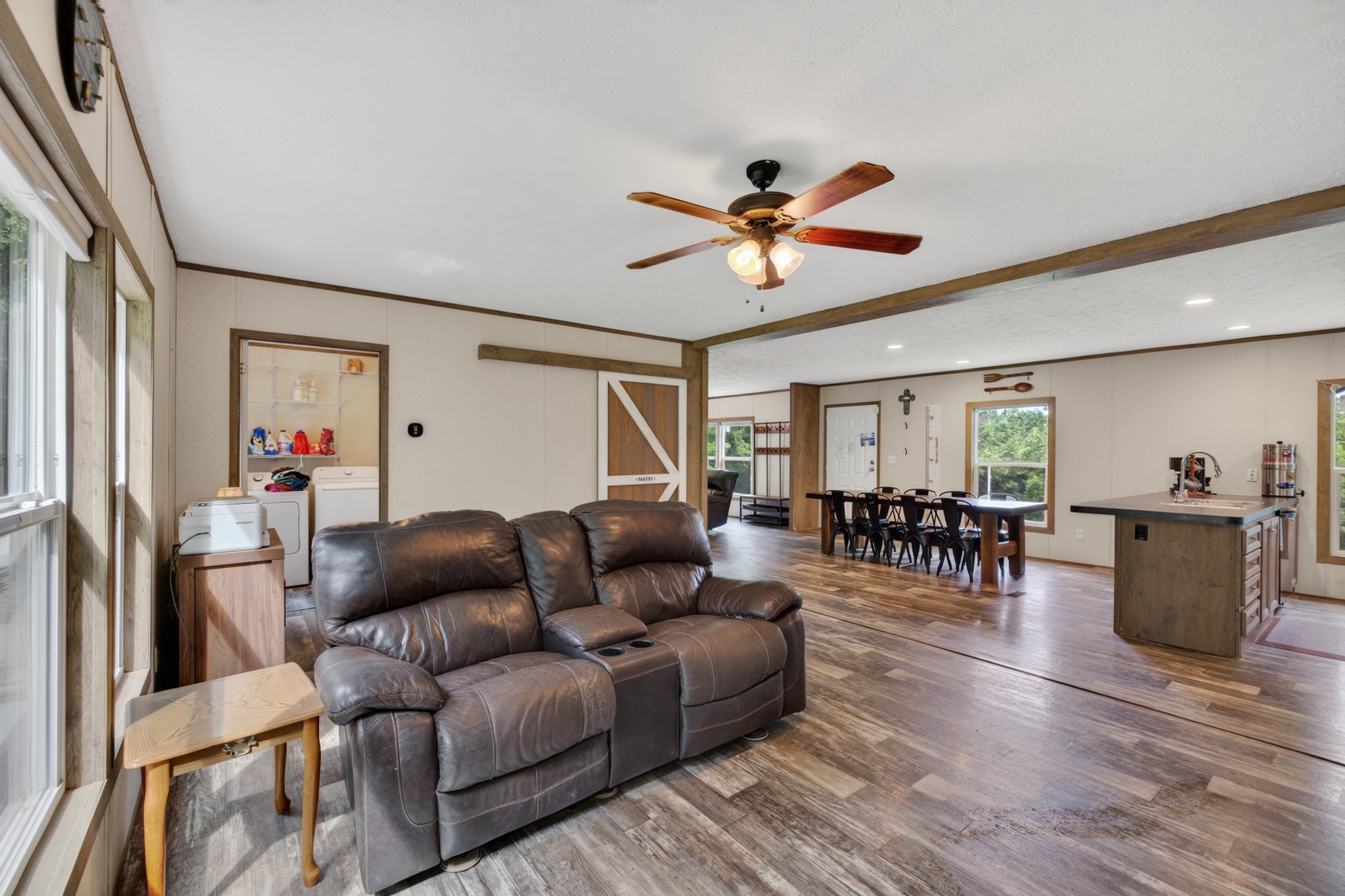 155 Earls Rd Property Photo 13