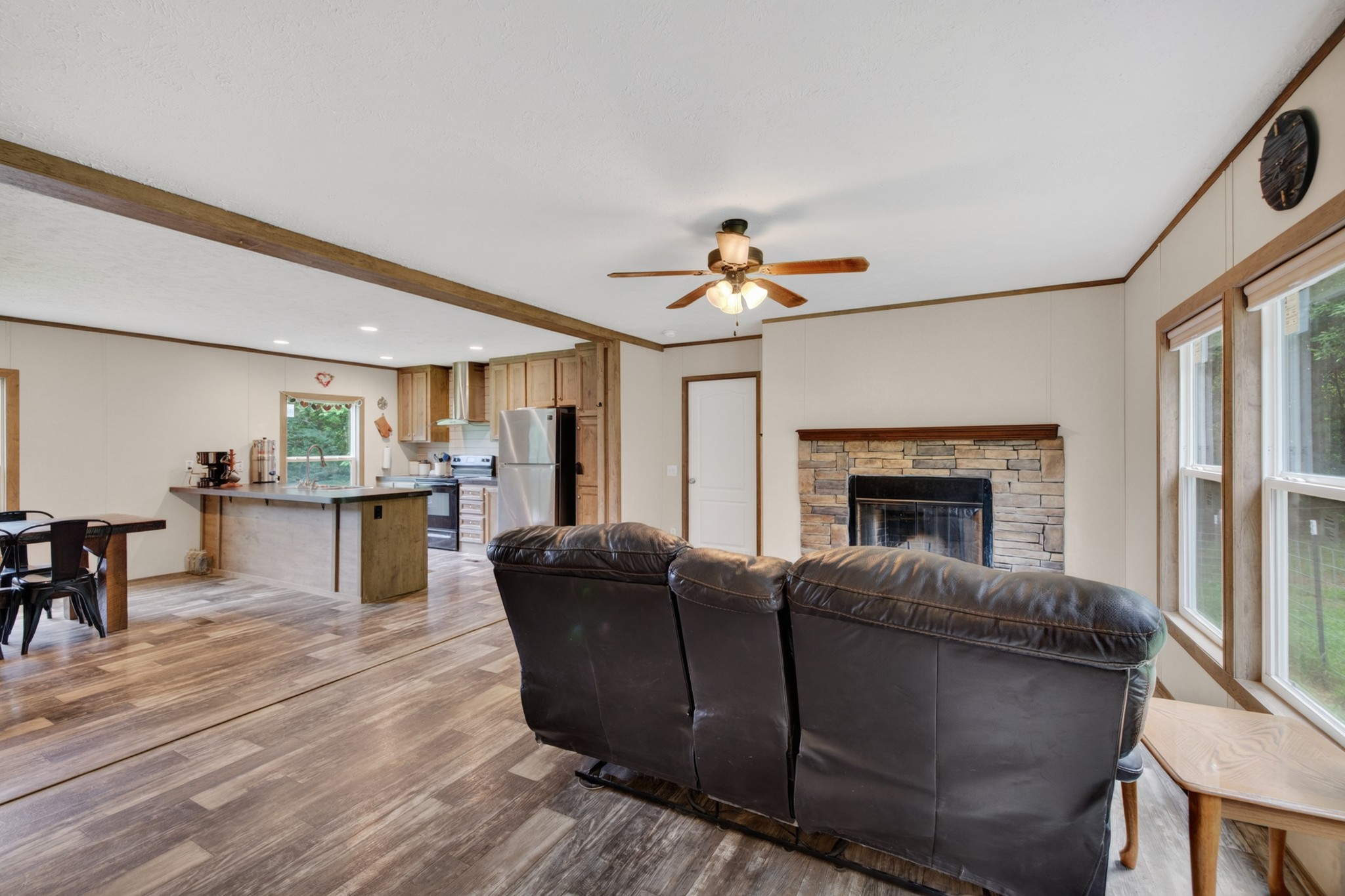 155 Earls Rd Property Photo 14
