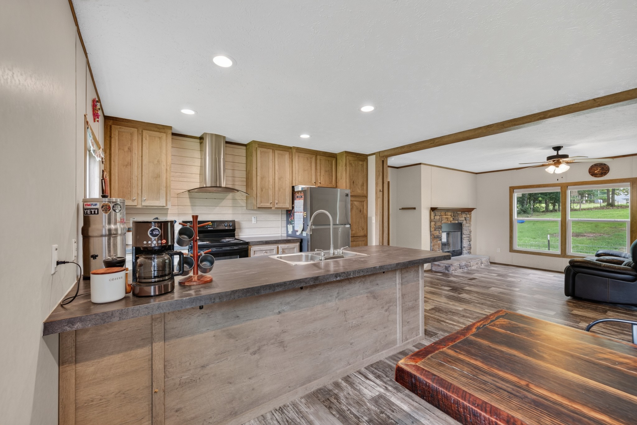 155 Earls Rd Property Photo 16