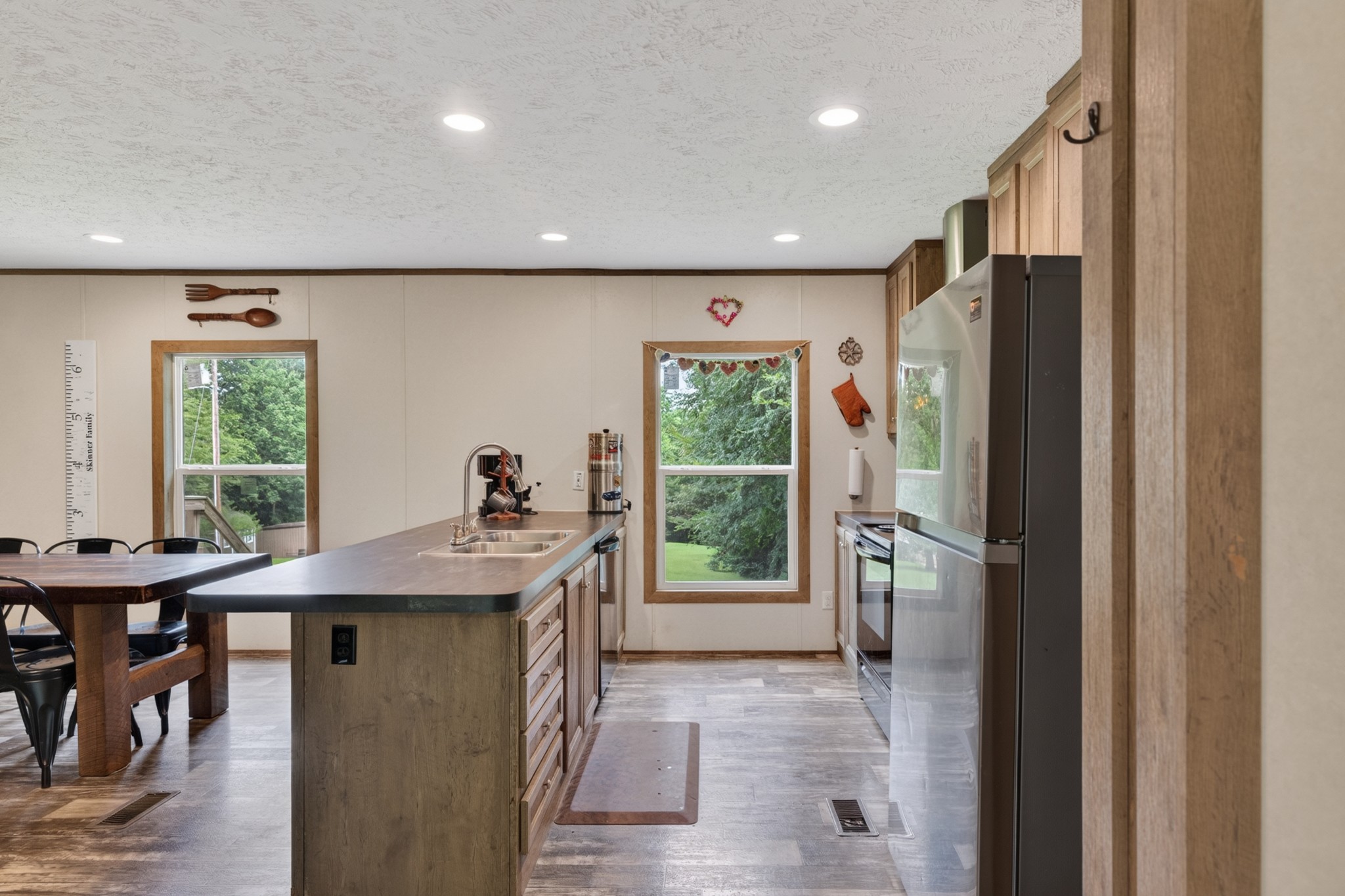 155 Earls Rd Property Photo 17