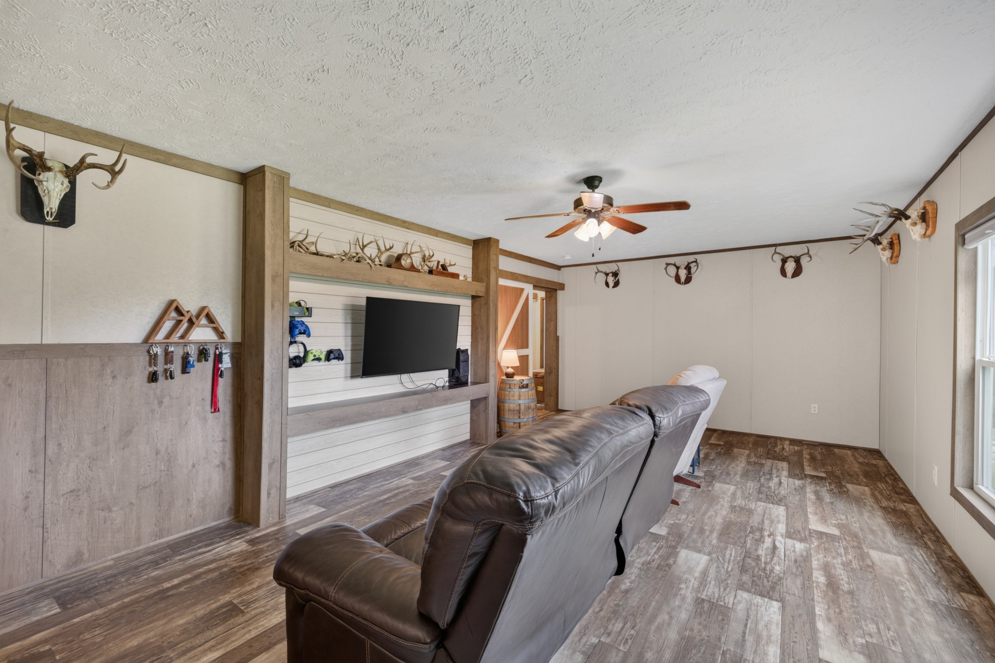 155 Earls Rd Property Photo 24
