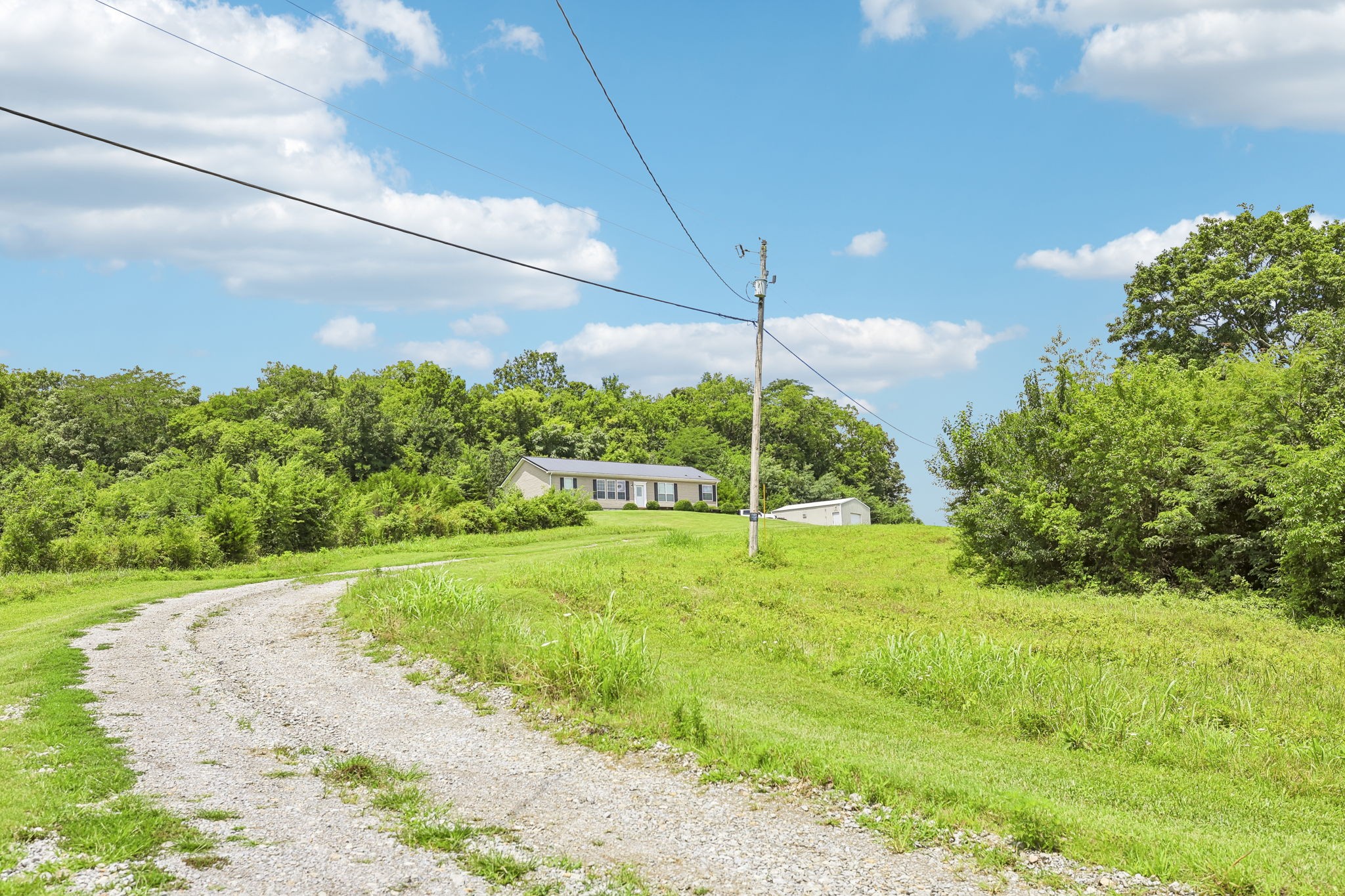 233 Scenic Ln Property Photo 6