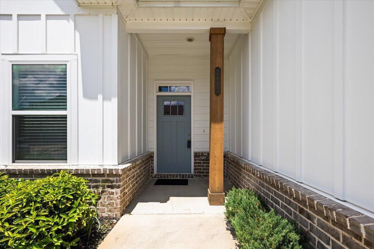 2093 Firelight Way Property Photo 3