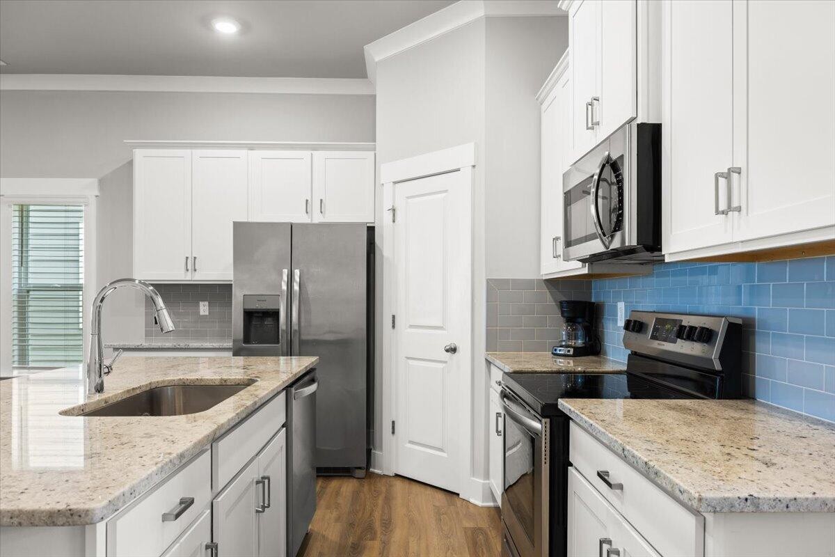 2093 Firelight Way Property Photo 8