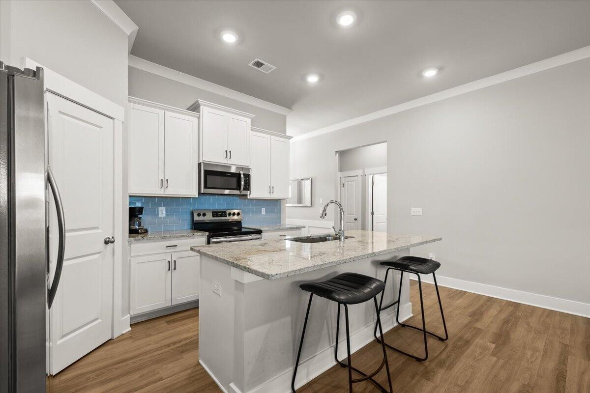 2093 Firelight Way Property Photo 10