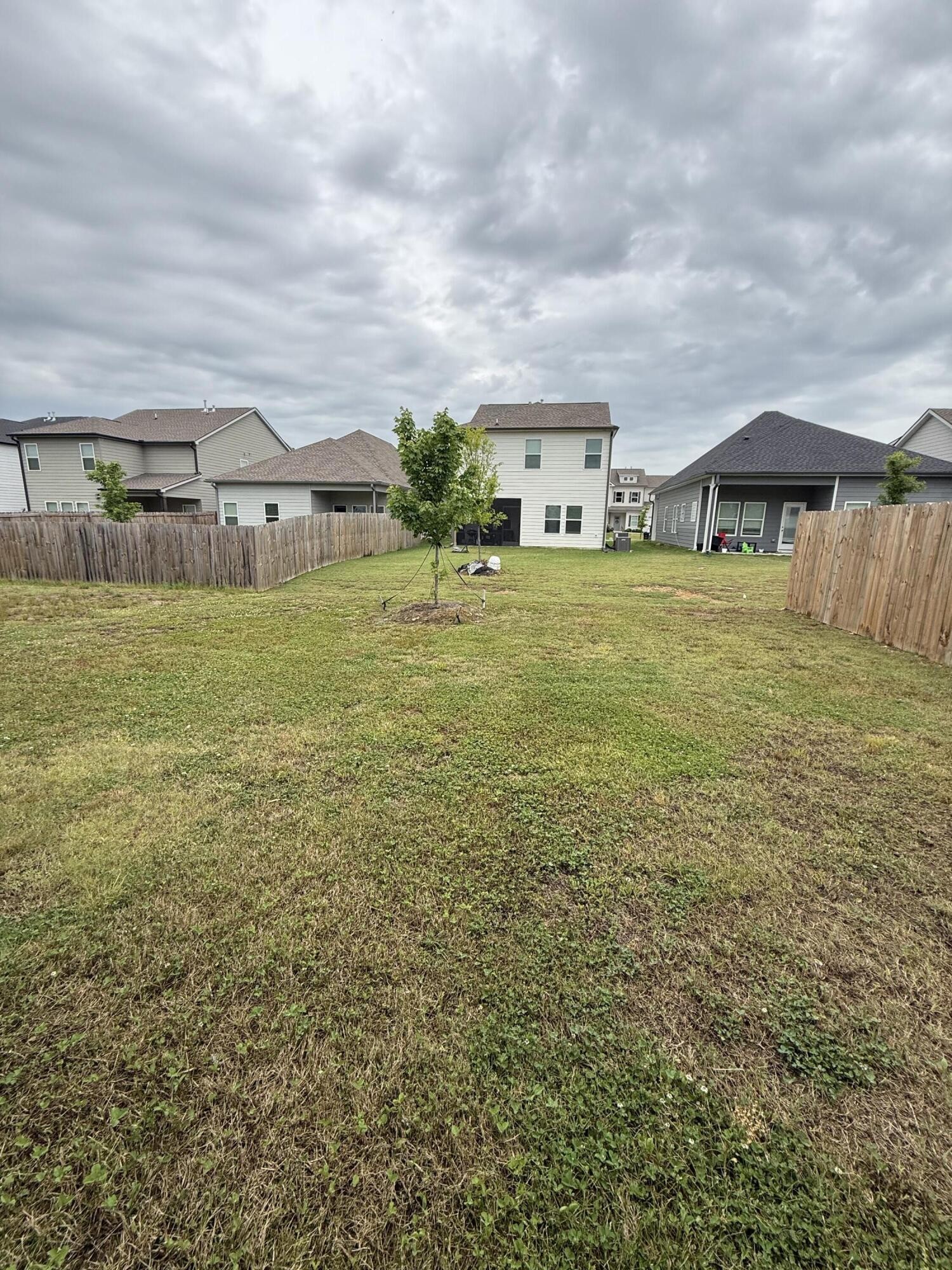 2093 Firelight Way Property Photo 32