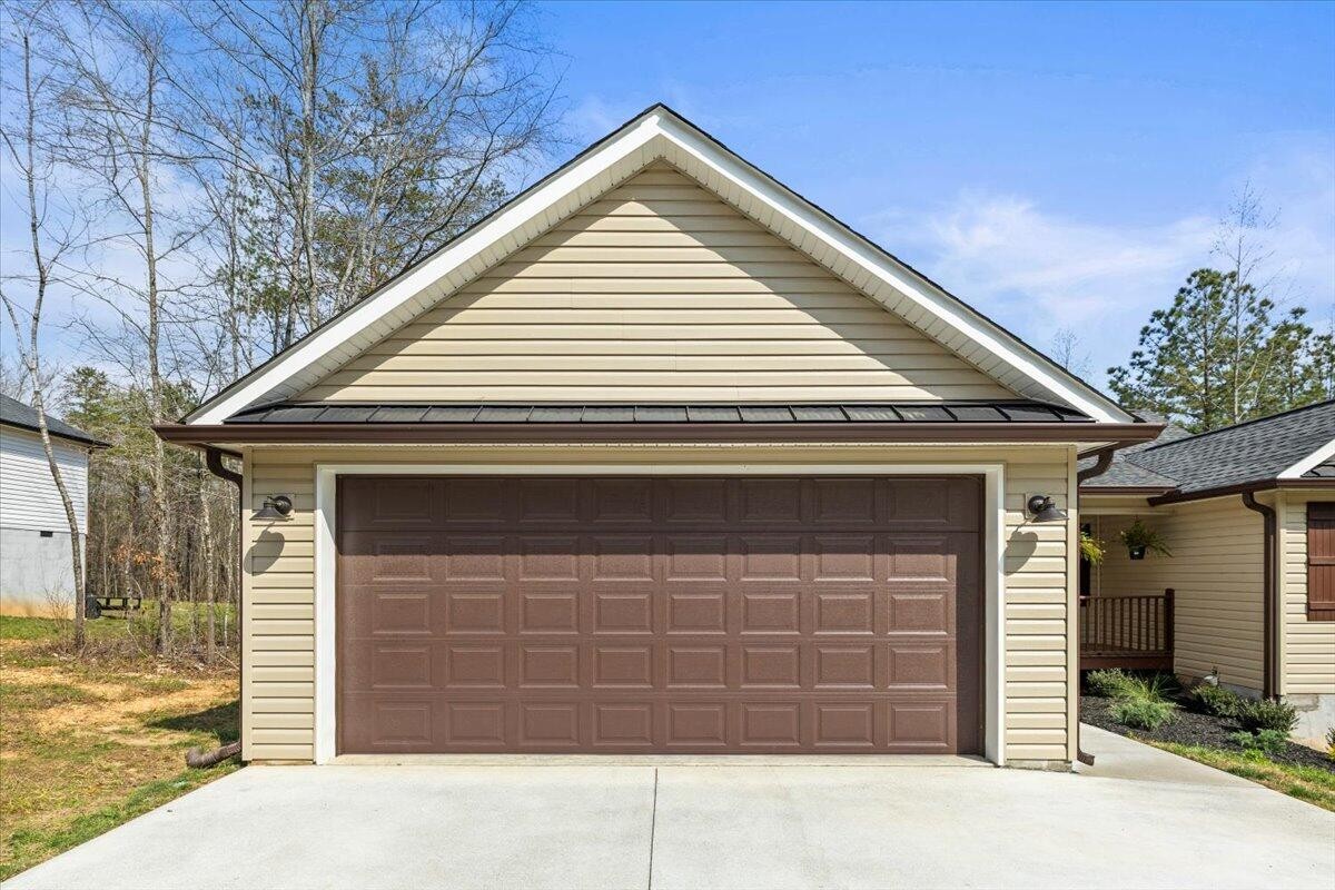 818 Bridges Road Property Photo 42