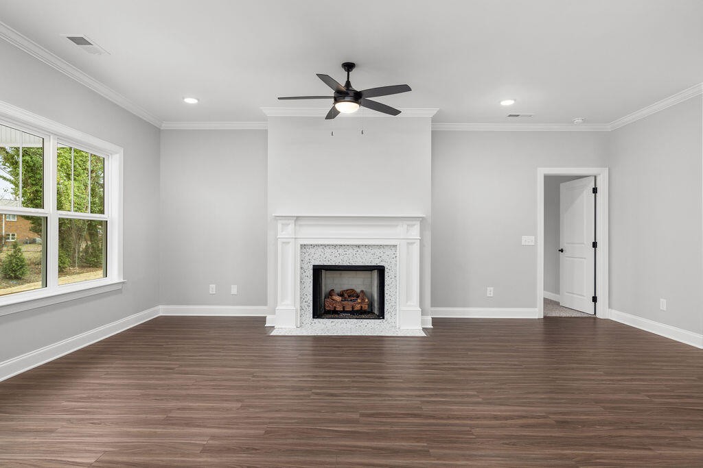 2973 Discovery Drive, Nw Property Photo 6
